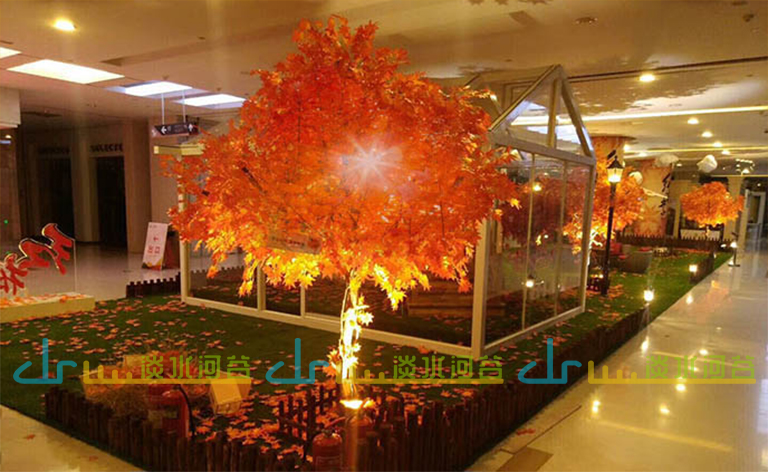 仿真樹等仿真植物在園林景觀裝飾中的優勢使其成為裝飾新潮流