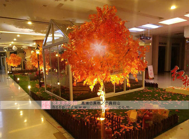 在希爾頓飯店環(huán)境陳設(shè)演替改變中仿真樹(shù)如何發(fā)揮作用