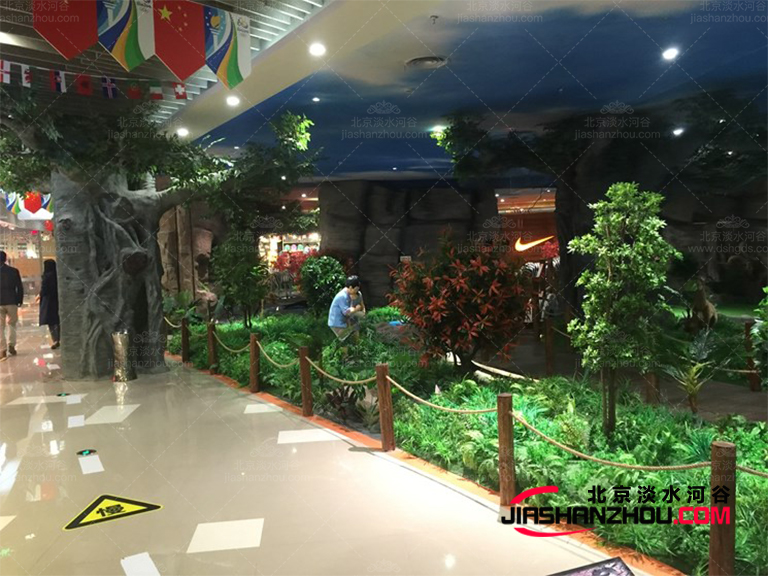 專注仿真樹品質(zhì)20多年打造世界高級(jí)品牌圣園工程一直在努力