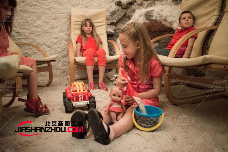 非?？ㄍɑ膬和黝}仿真鹽洞汗蒸房間任何孩子都會喜歡