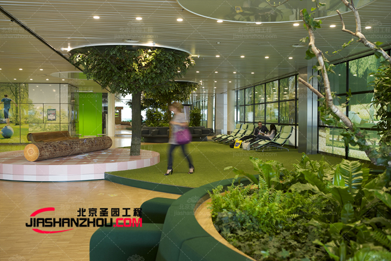 凱旋國際餐廳人造綠色仿真樹葉裝飾效果圖-圣園仿真樹植物